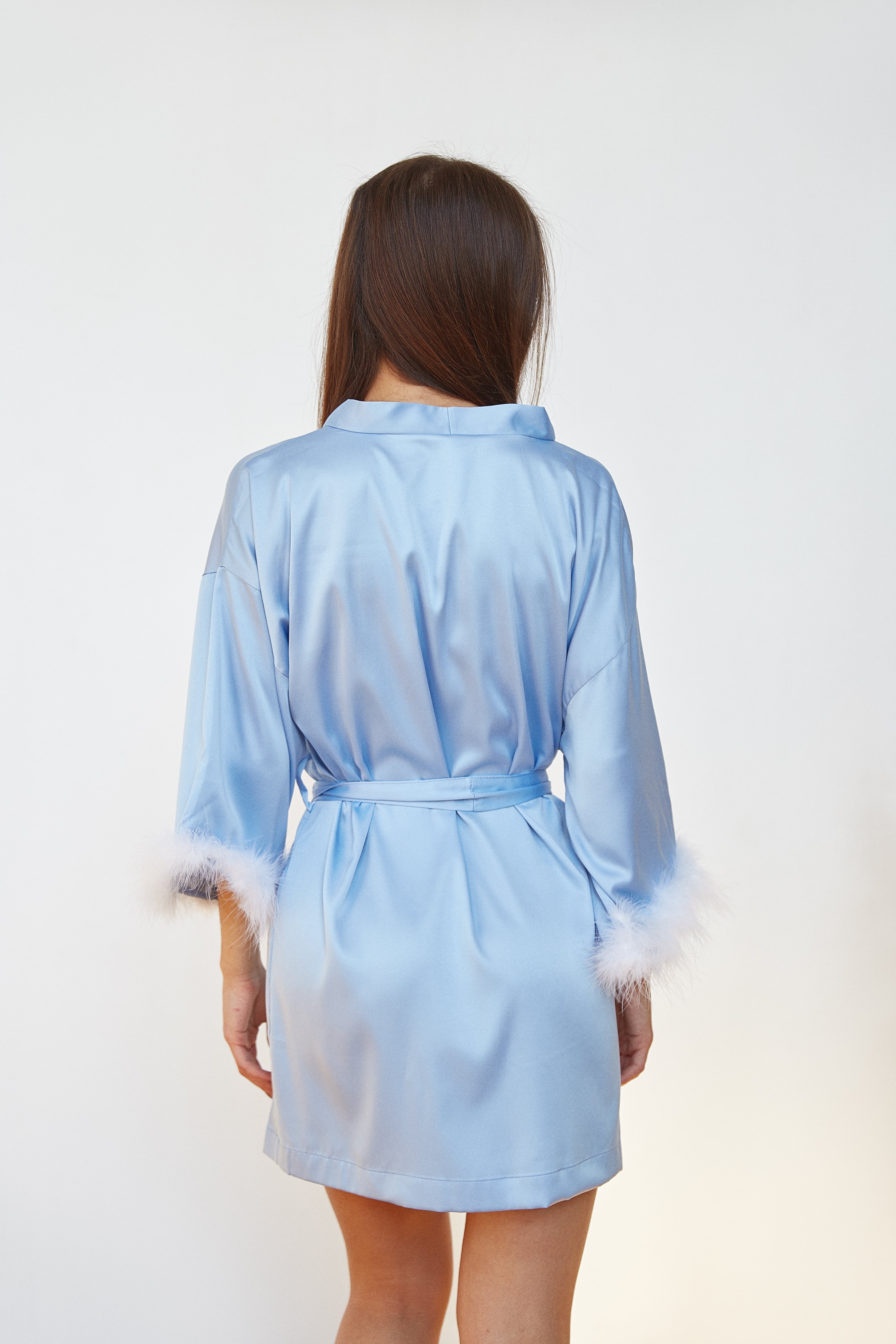 Blue robe for bride with fur sleeves